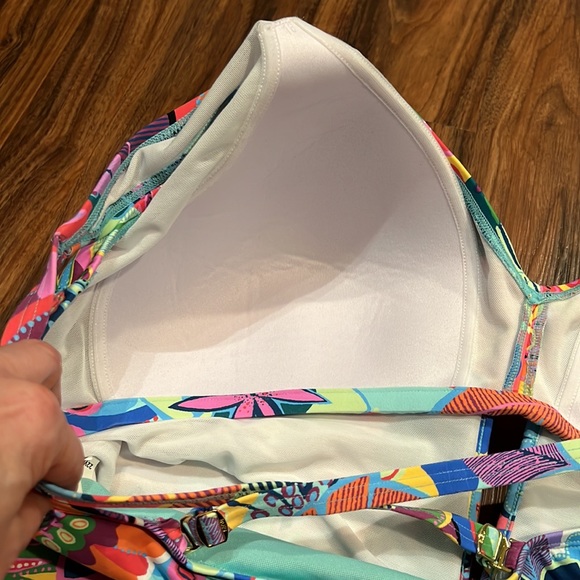 NWOT Bleu Rod Beattie Make It Pop One Piece - Picture 11 of 15